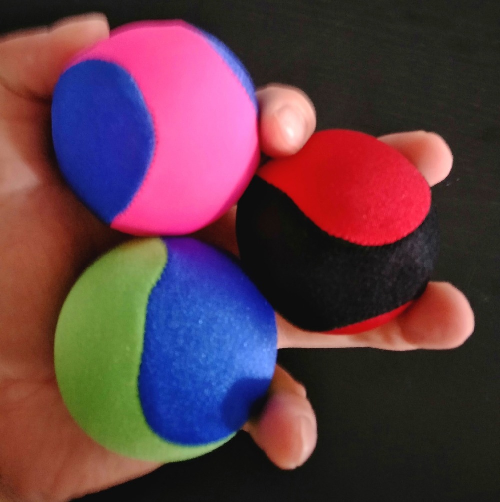 Kids Toys Logo - Zabawka wodna – piłka do skakania