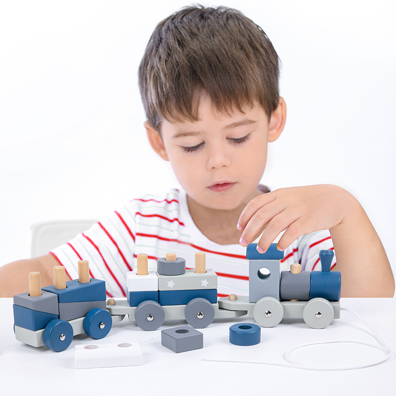 Drewniany zestaw kolejek Monte – Wooden Blocks Stacking recenzja i cena